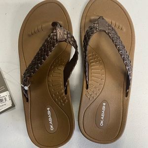 Okabashi flip flops